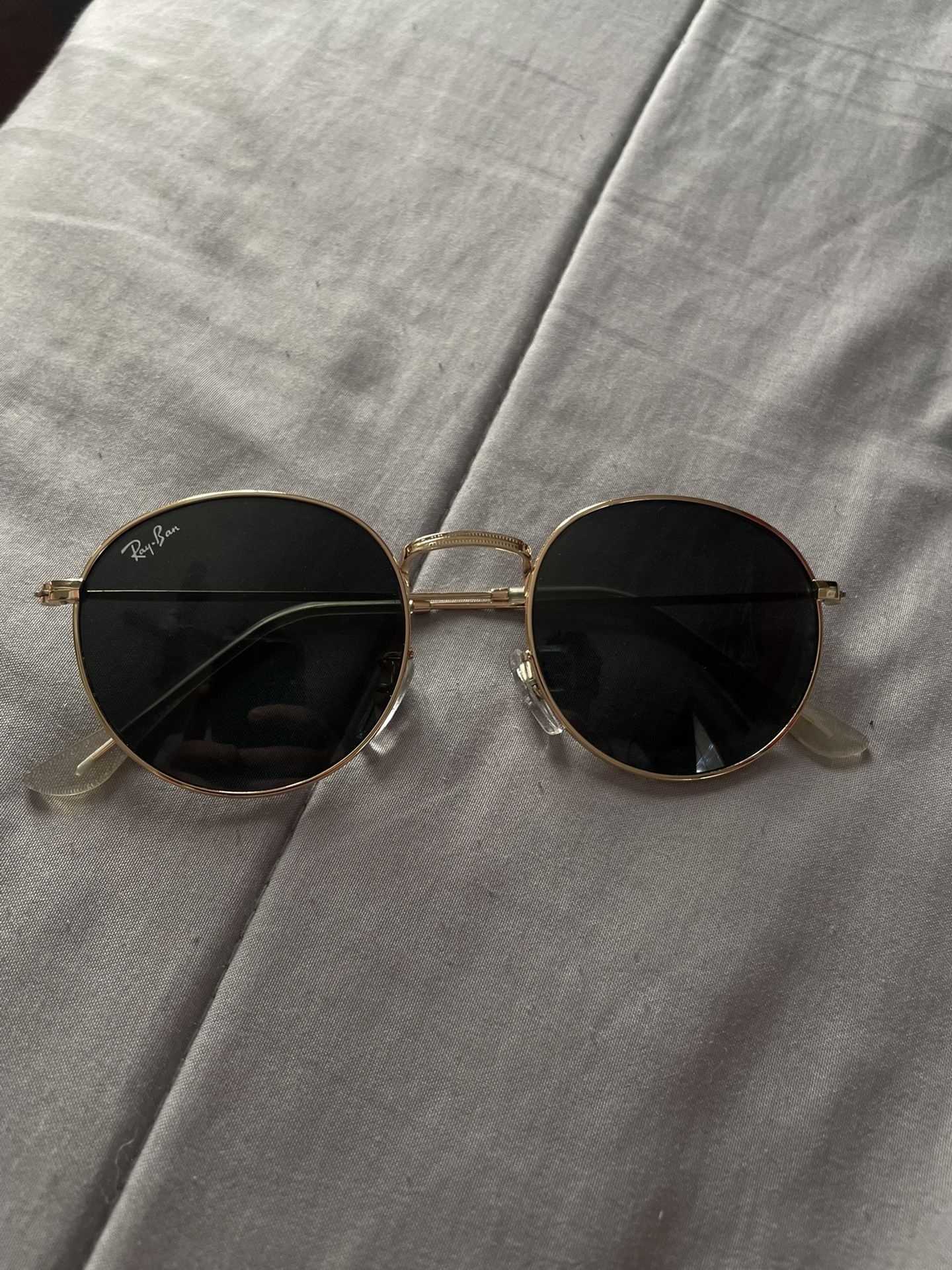 Ray-Ban Round Metal Classic Sunglasses