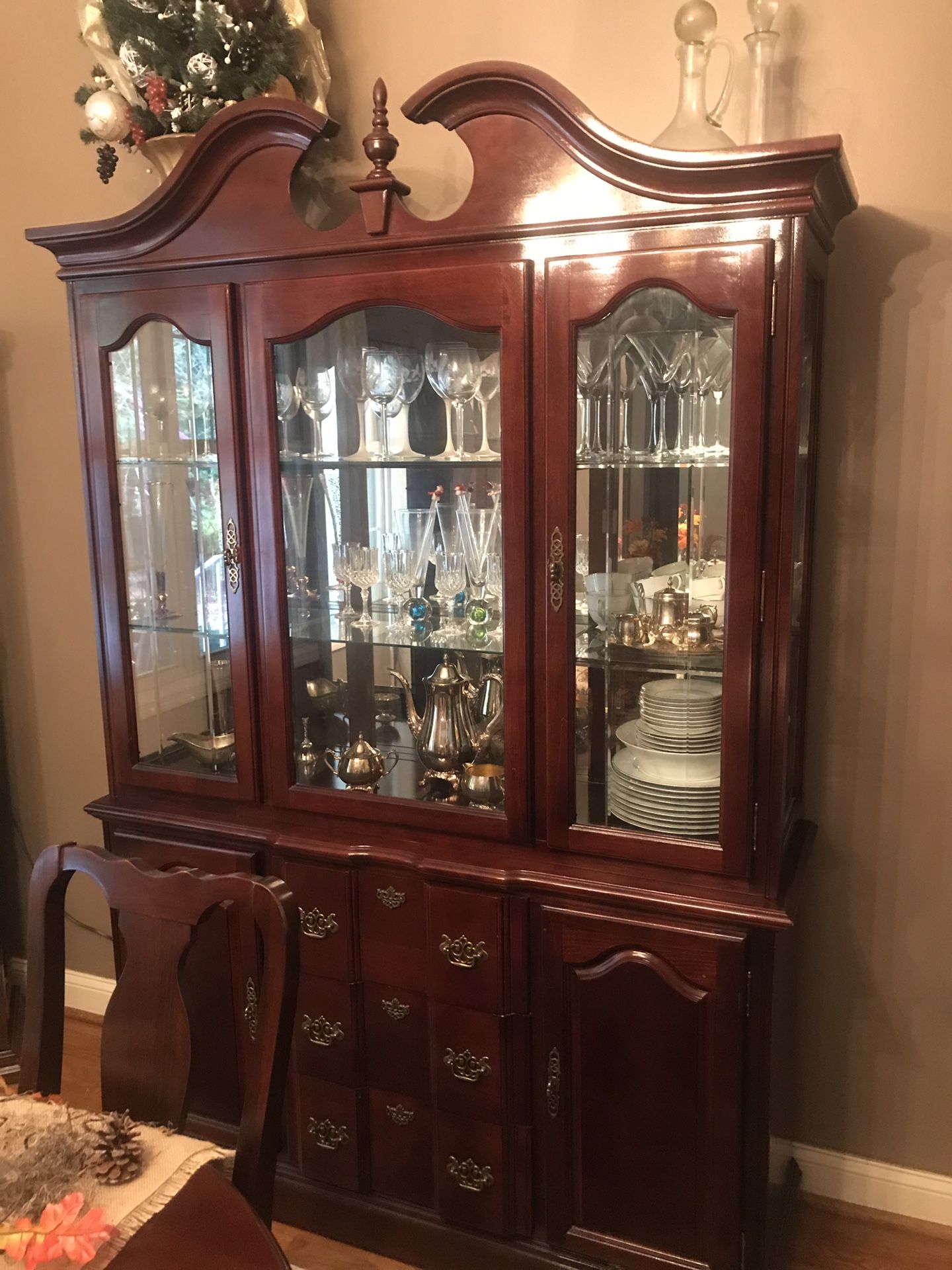 Formal hutch