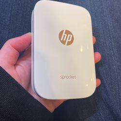 HP sprocket portable sticker printer Thumbnail