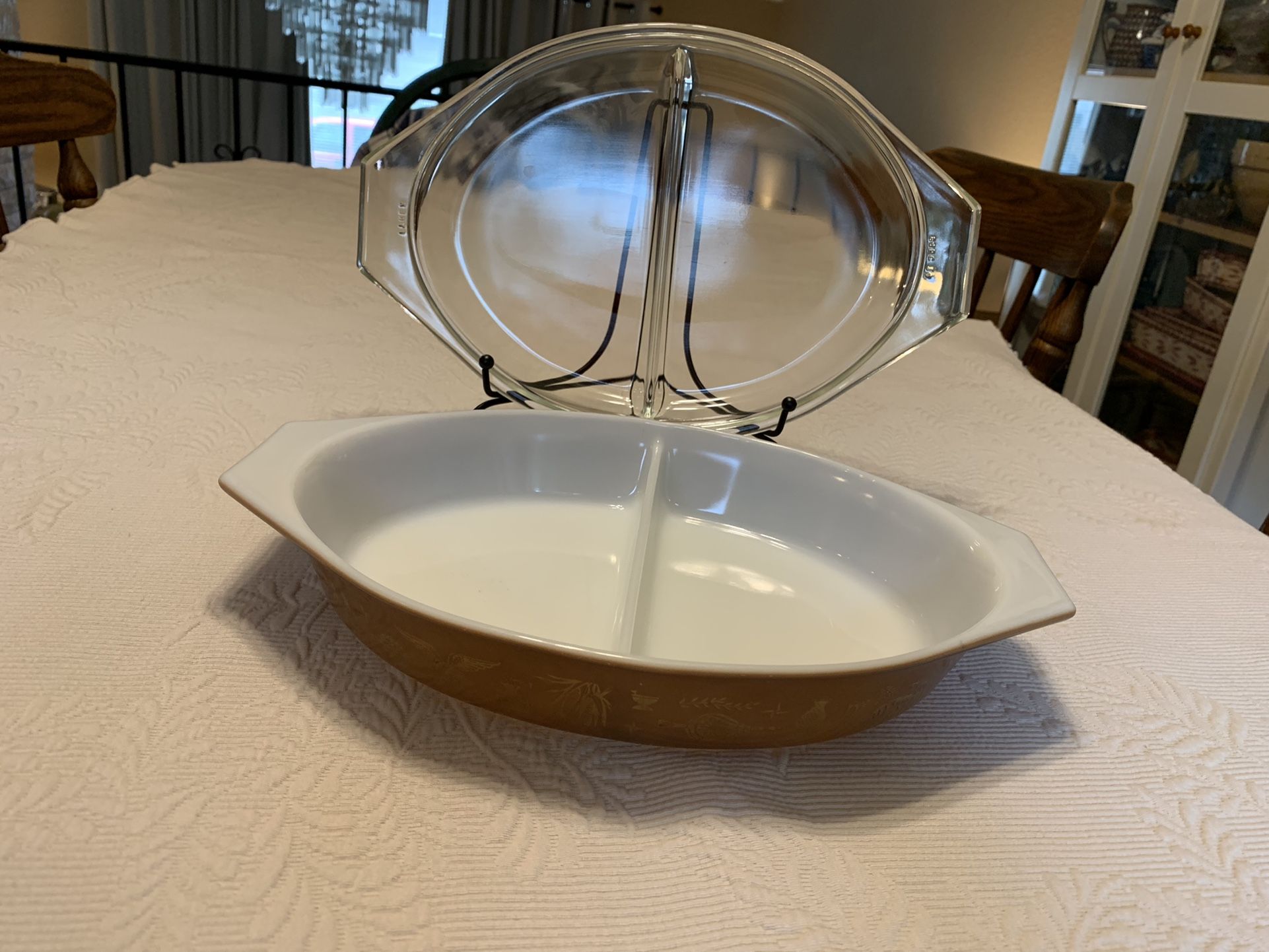 Vintage Pyrex Oval Divided Serving Dish Early American