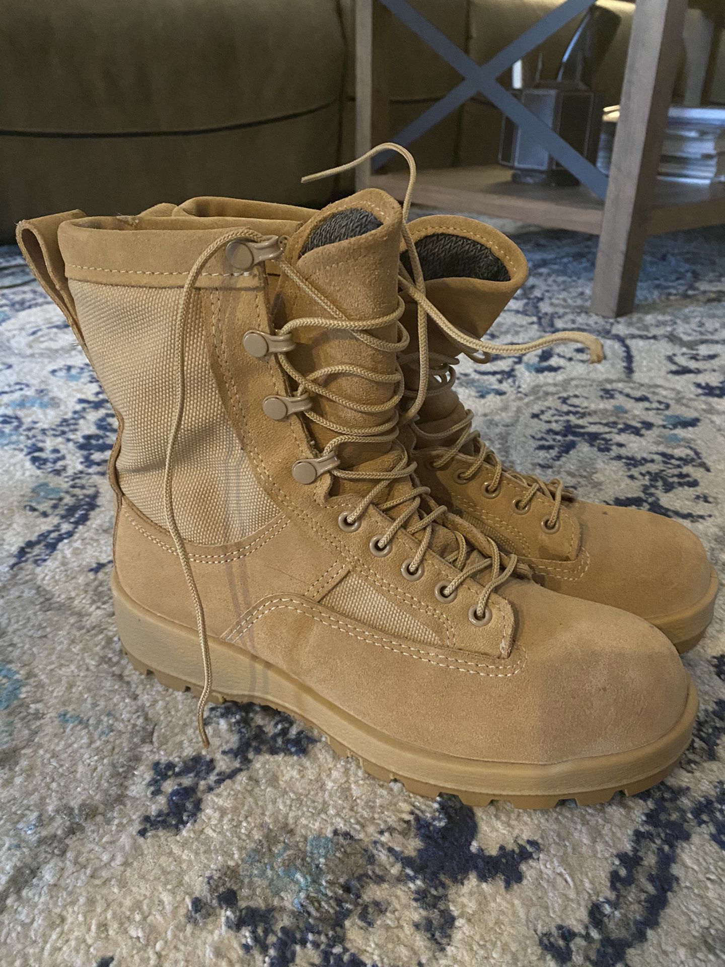 New Army Winter Combat Boots Men 6.5 Women 8.5