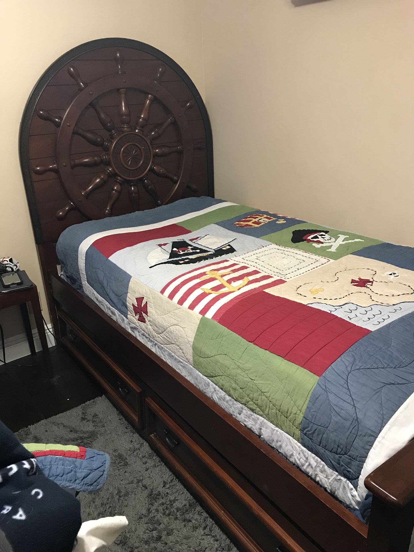 Rooms To Go Pirates Of The Caribbean, Pirates Of The Caribbean Twin Bed