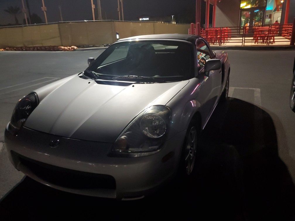 2002 Toyota MR2 Spyder