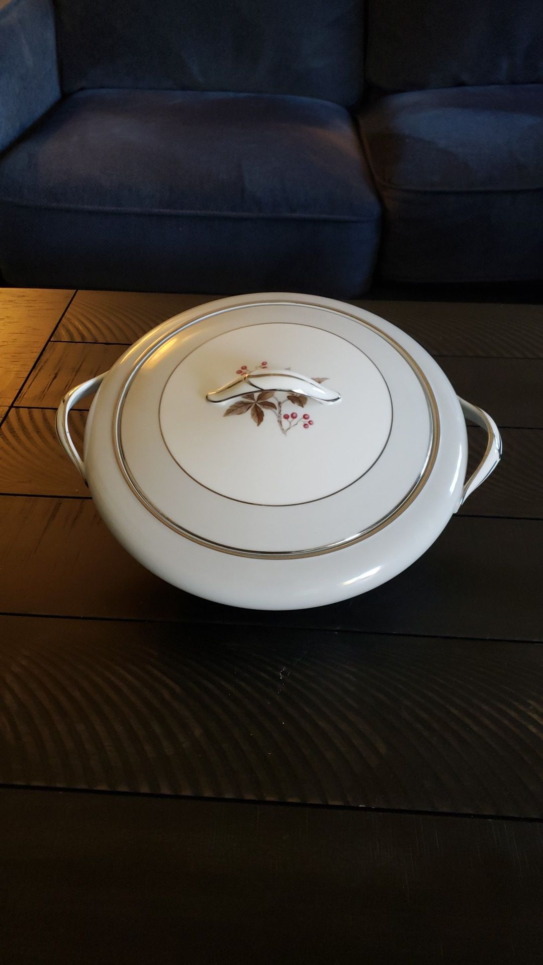 Noratake China Serving Set