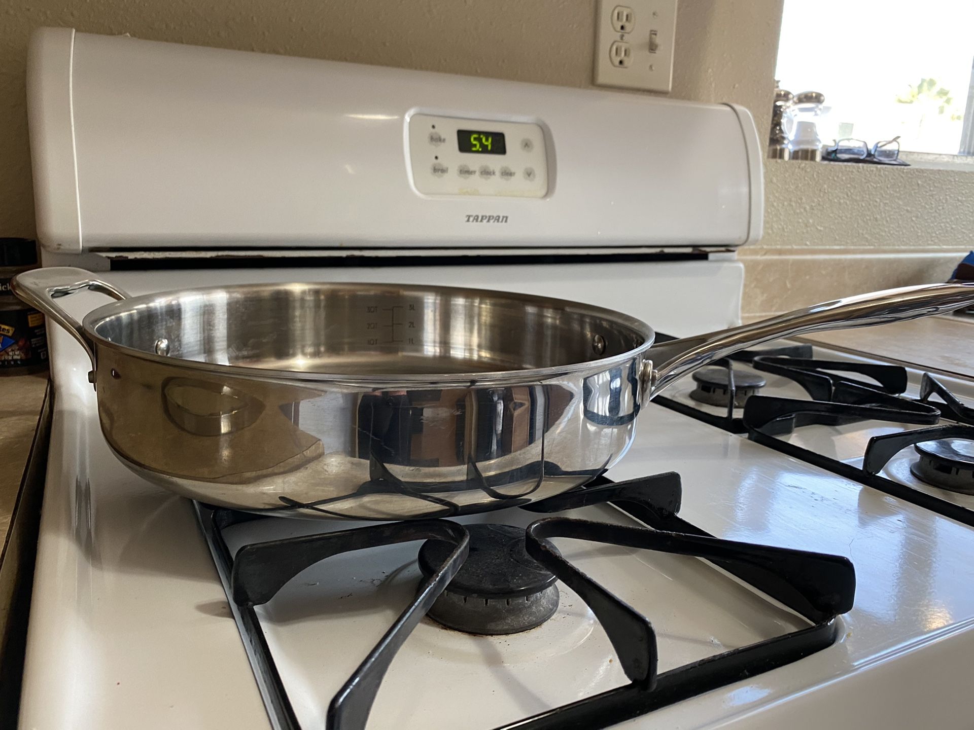 Pampered Chef Stainless Steel 12 Inch Skillet with Glass Lid