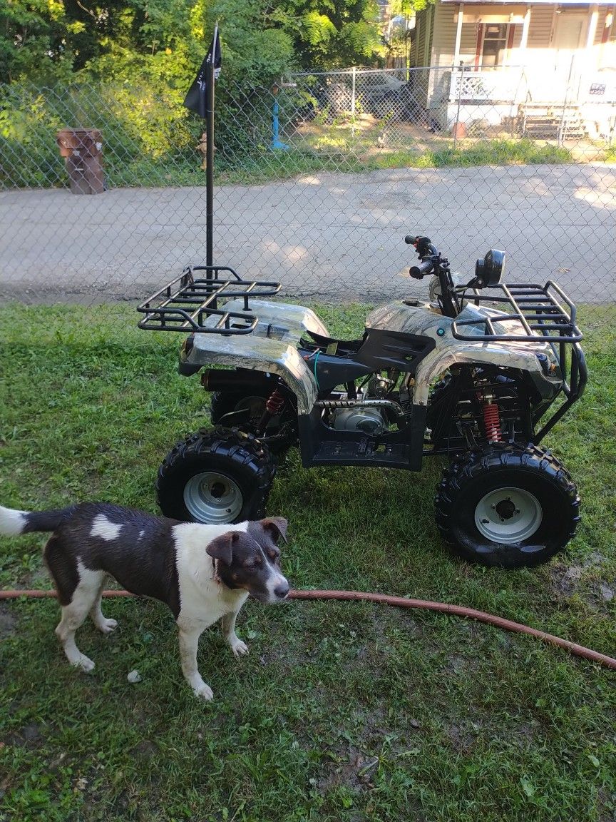 4 Wheeler in Good Condition $500 Firm