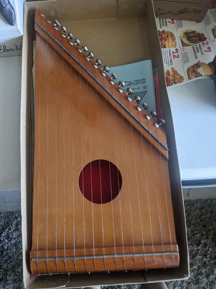 Vintage Harp πΆπ»π·πΉπΈπ―π€©π