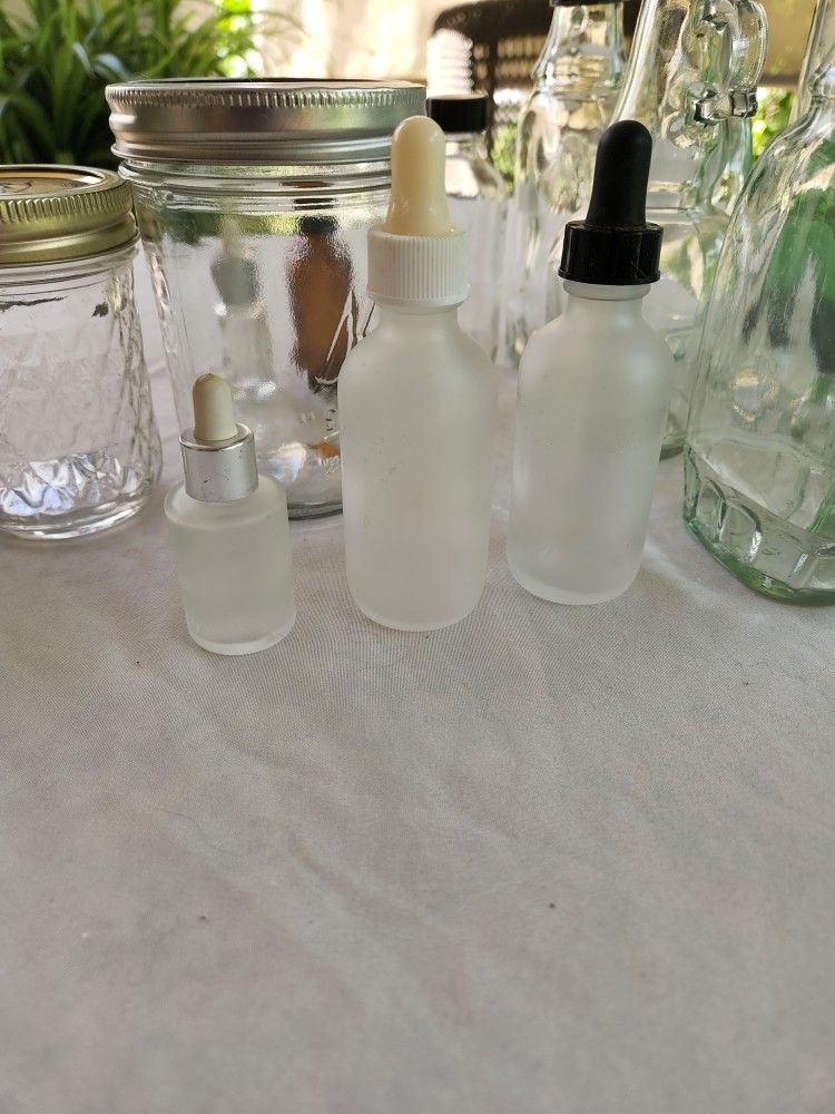 GLASS APOTHECARY SET