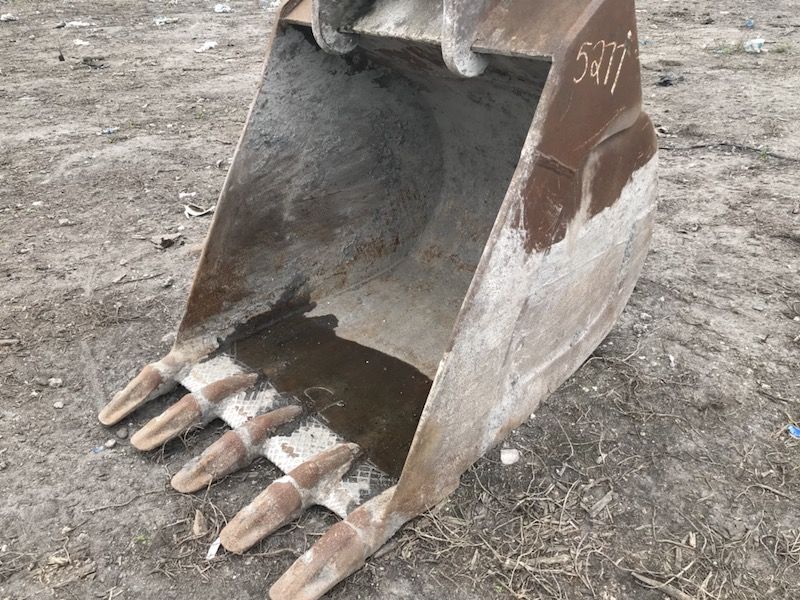 2003 John Deere 270LC excavator