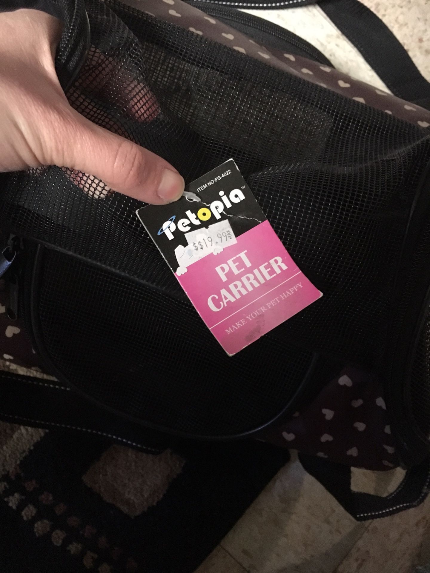Small pet carrier