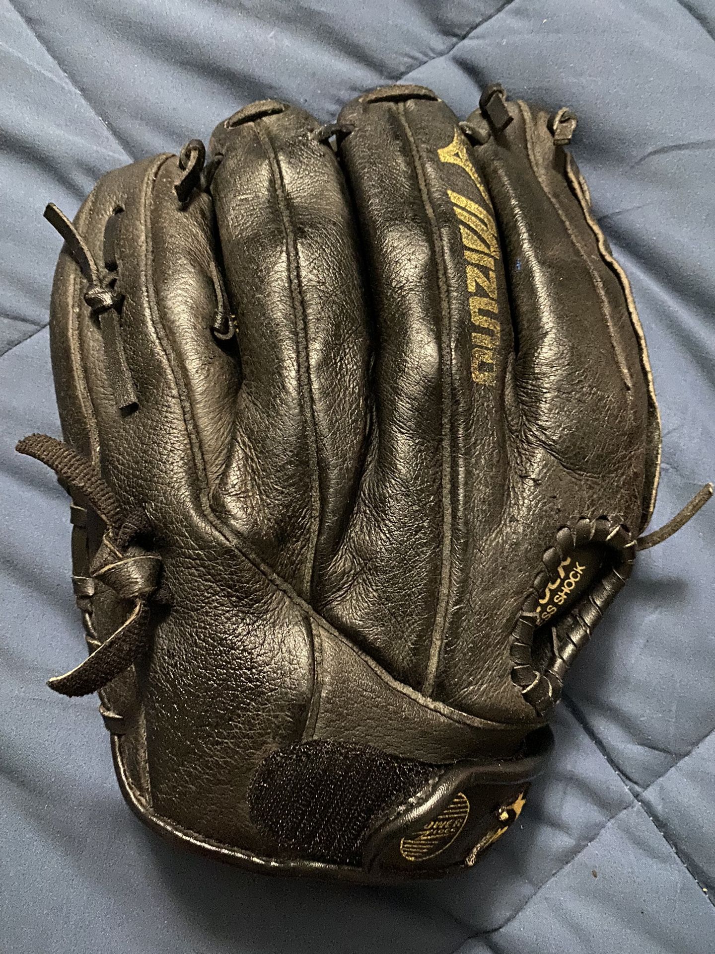 Mizuno Ballpark Youth Baseball Glove