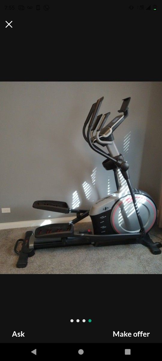 NORDICTRACK E 7 .5 ELLIPTICAL MACHINE ( LIKE NEW & DELIVERY AVAILABLE TODAY)