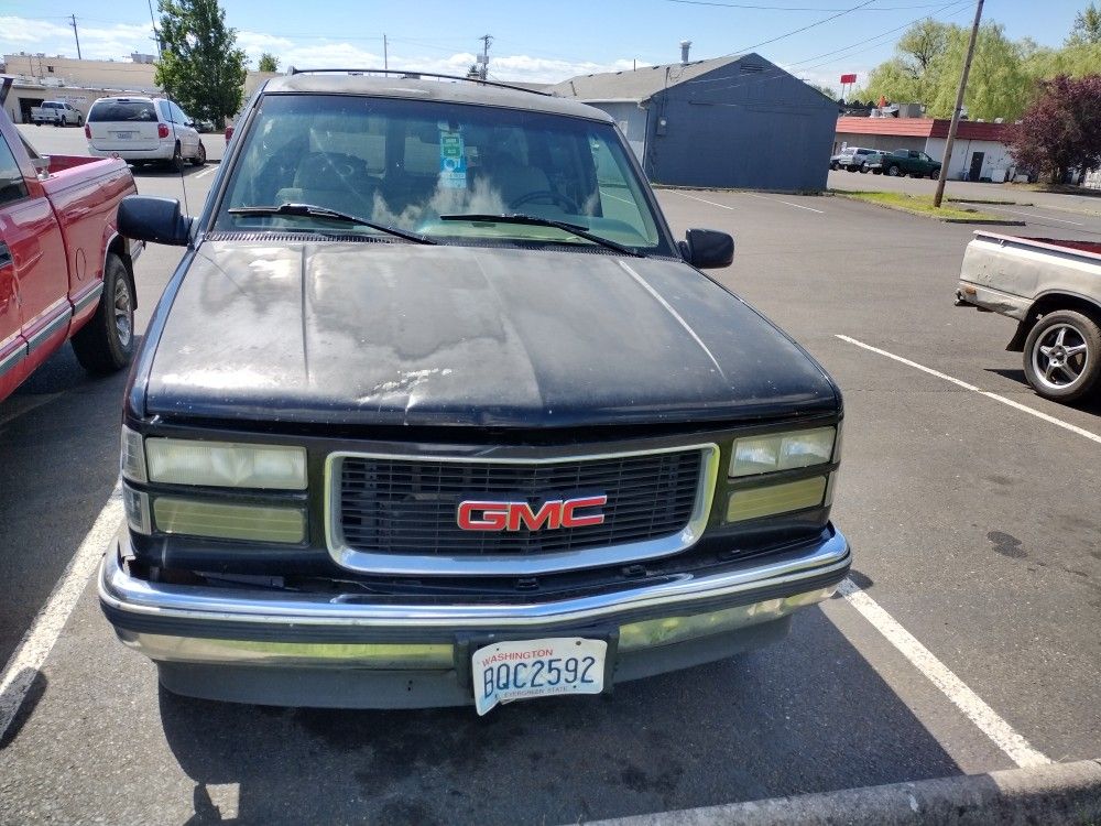 1996 GMC Suburban