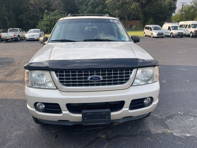 2005 Ford Explorer