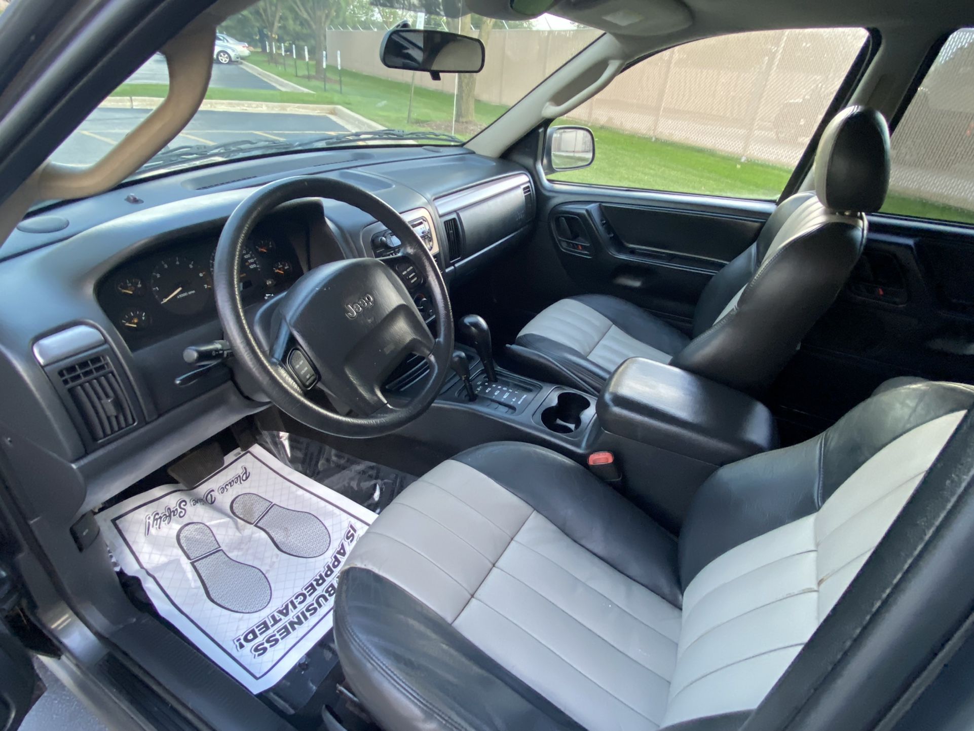 2004 Jeep Grand Cherokee