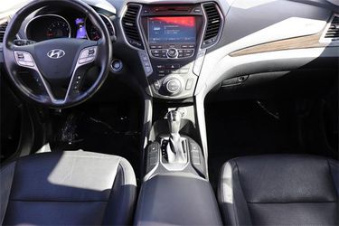 2013 Hyundai Santa Fe Thumbnail