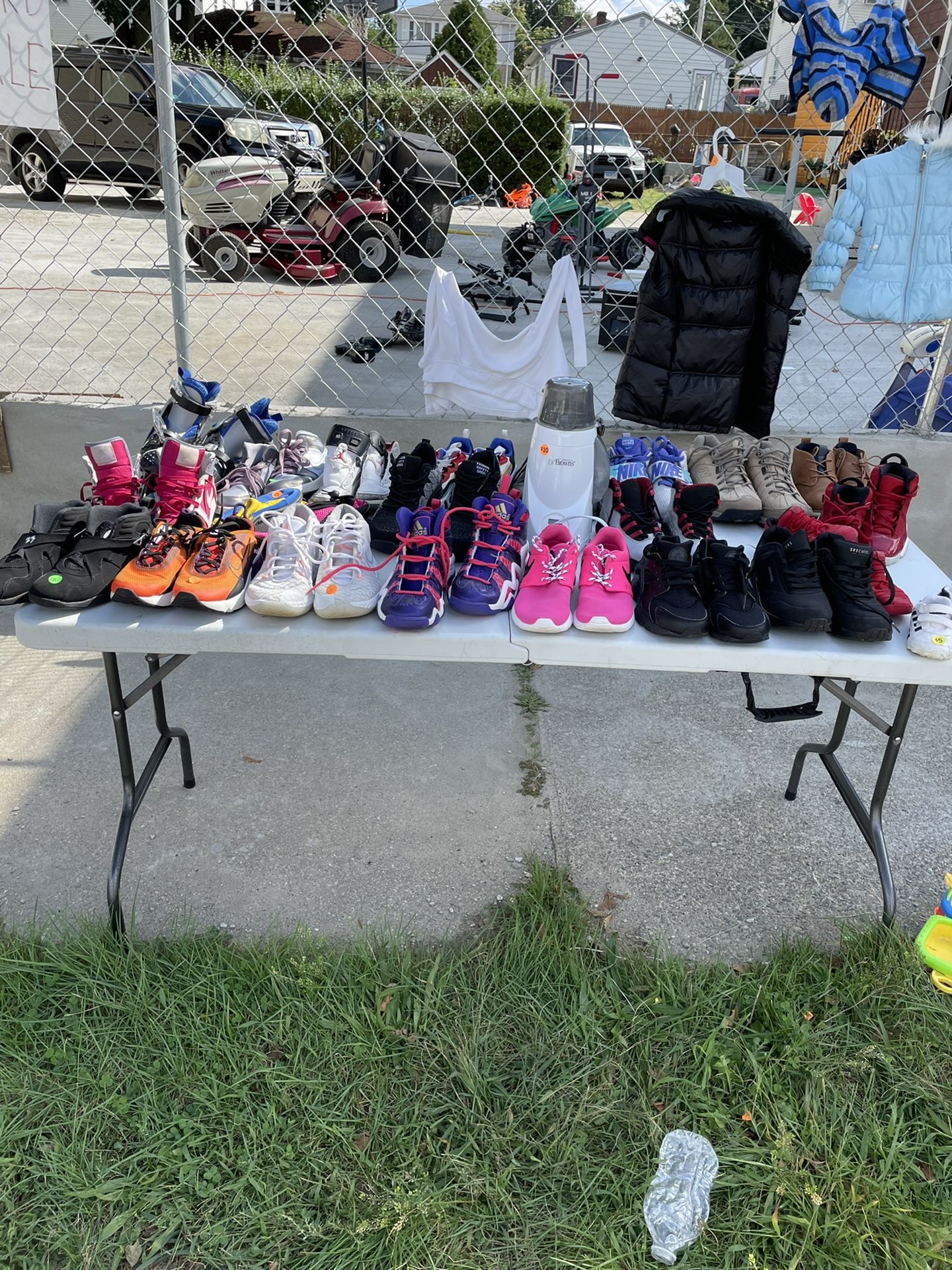 Yardsale until 4:00pm At 144 Elmdale Ave, Providence RI 02909