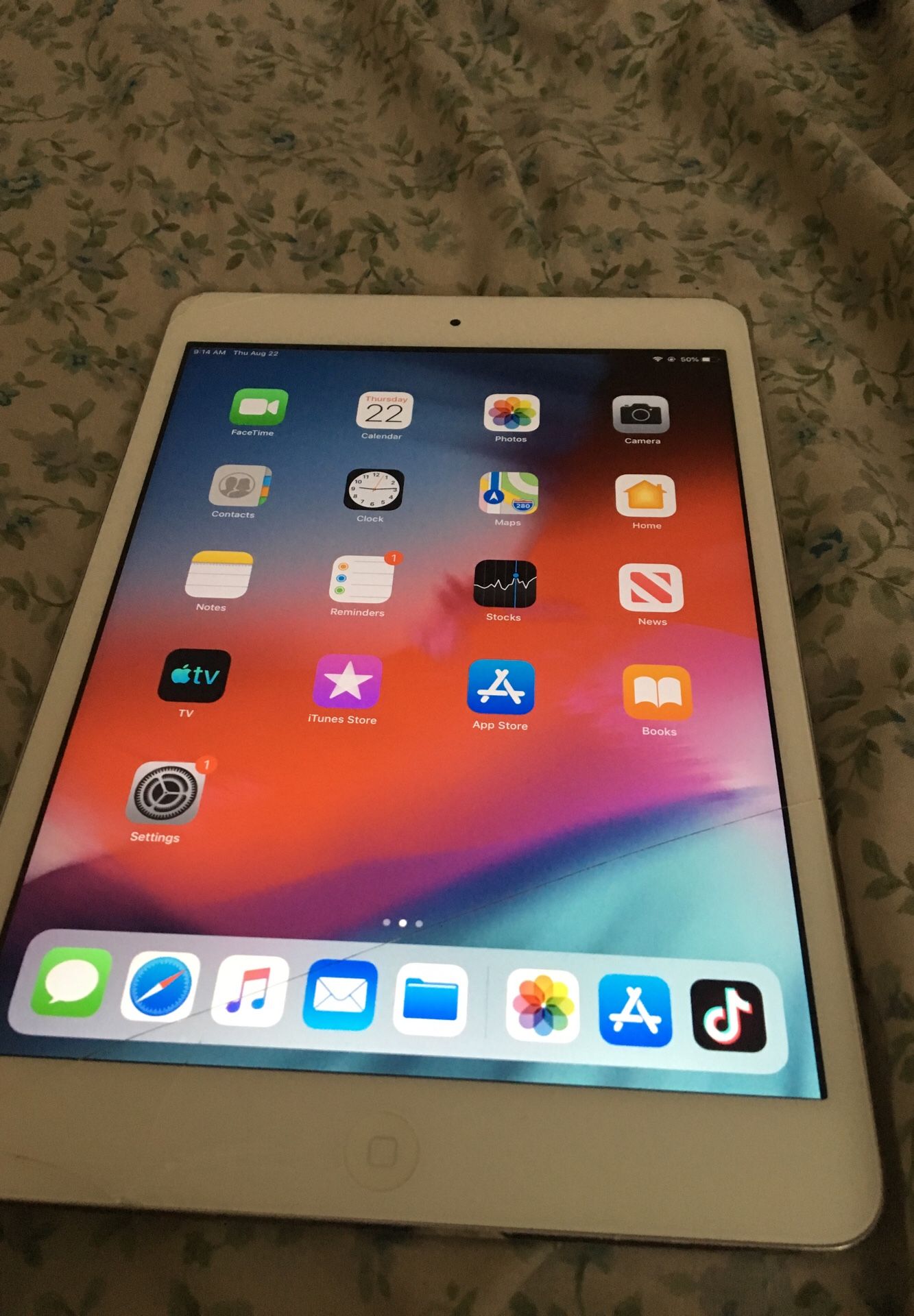 Apple iPad Mini 2 generation for Sale in San Diego, CA - OfferUp