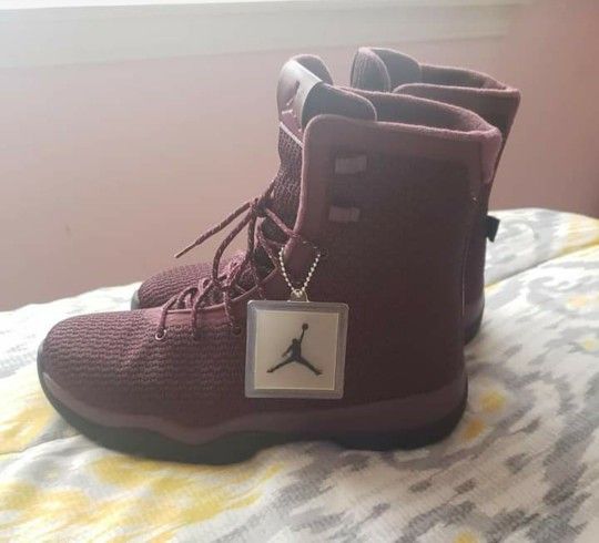 NEW!! Jordan Future Boots