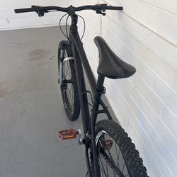Bike   Giant  27.5  Tire Thumbnail