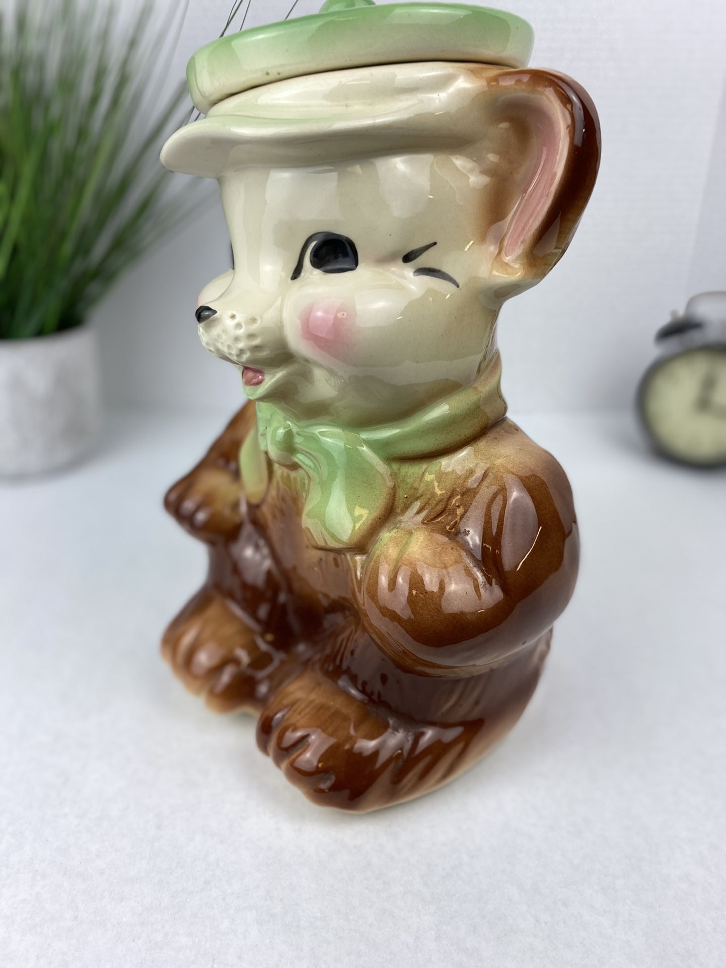 Vintage Teddy Bear Cookie Jar 🧸