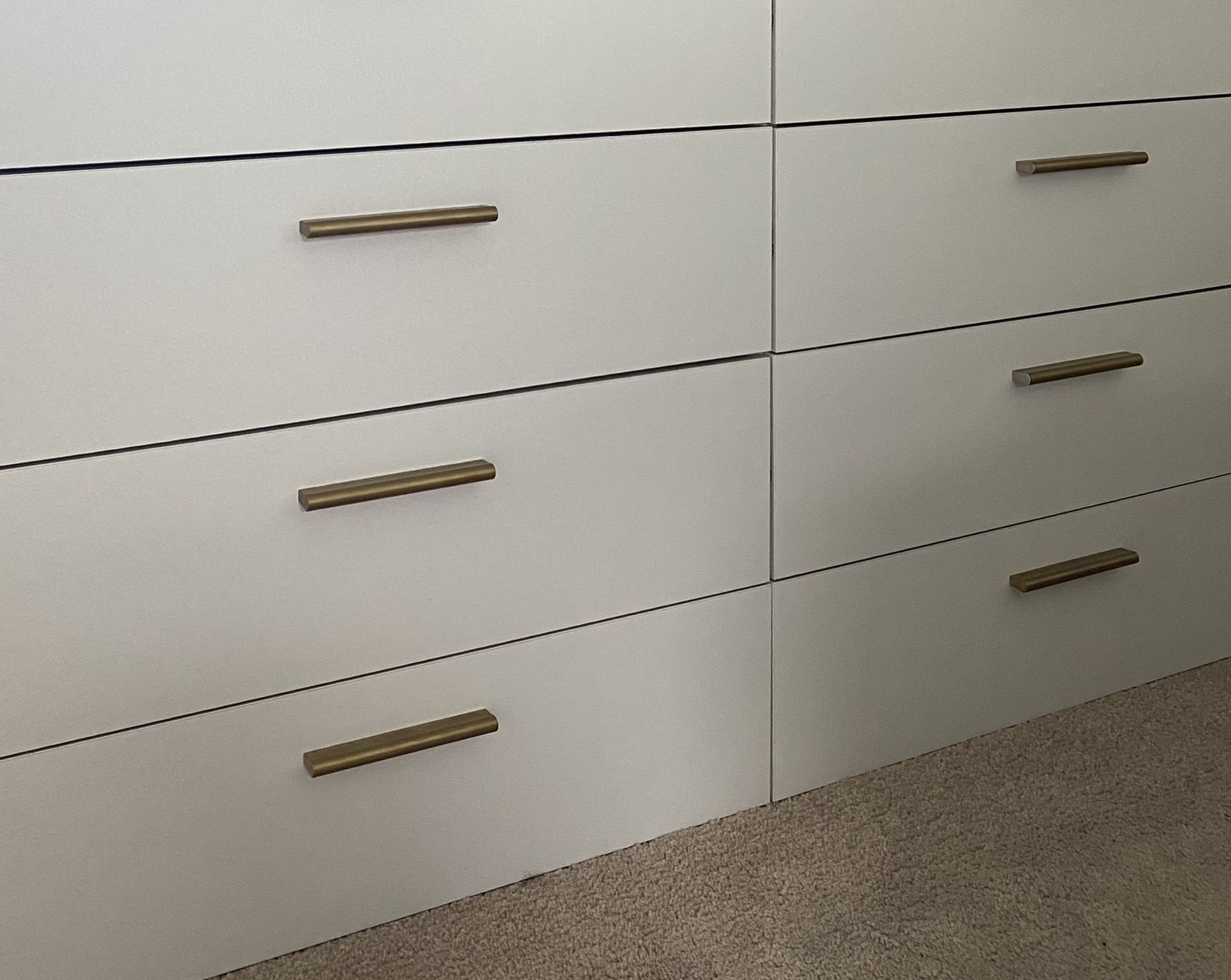 8 Drawer Dresser