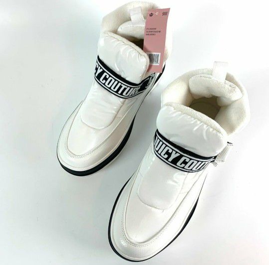 Juicy Couture Women white & Black Boots 