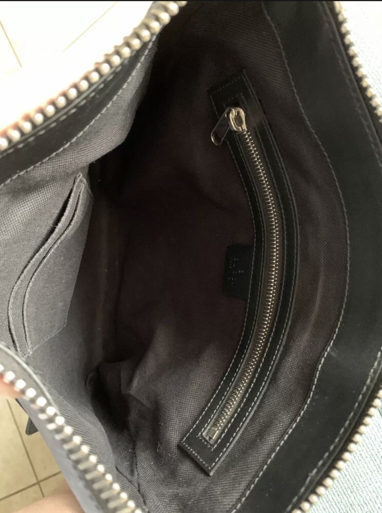 AUTHENTIC GUCCI SUPREME GG WEB STRAP MESSENGER BAG LARGE 474137 USED ONCE