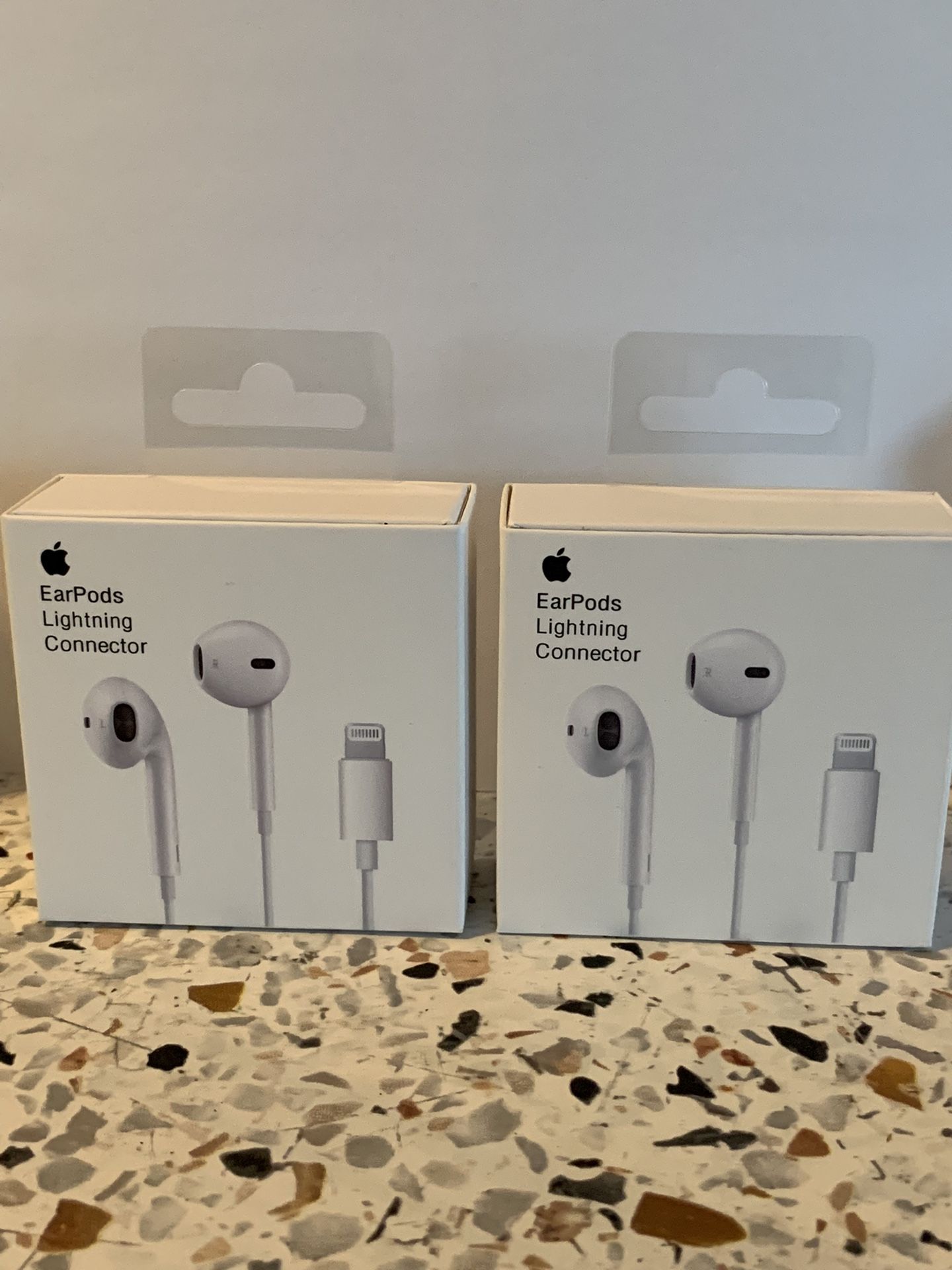 2 pcs Original Apple iPhone Earpod Headset Headphone Lightning , Wired ,Bluetooth