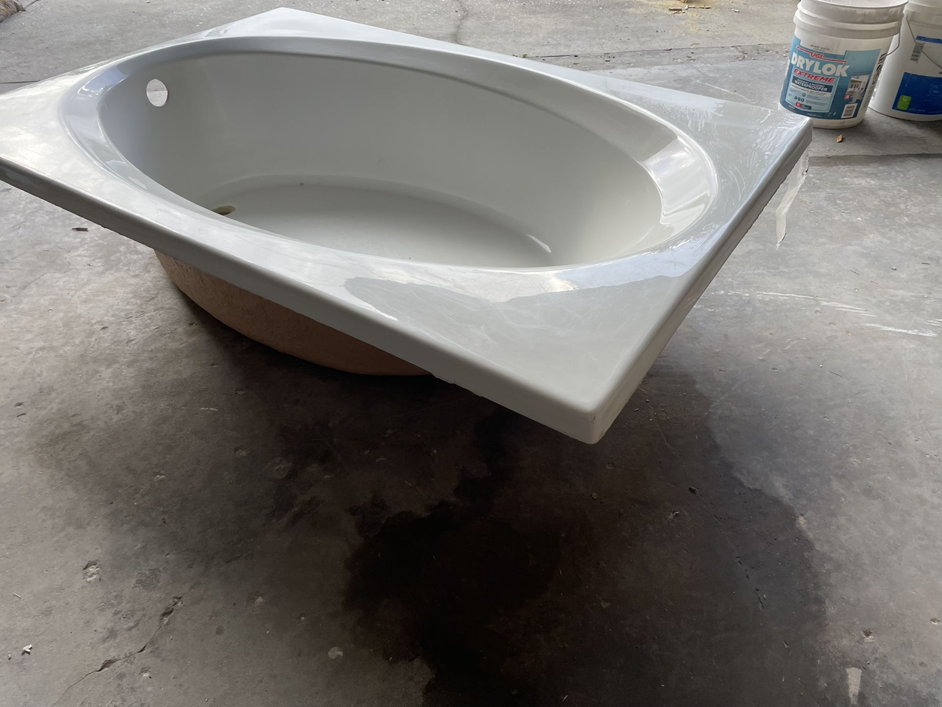 Bath Tub