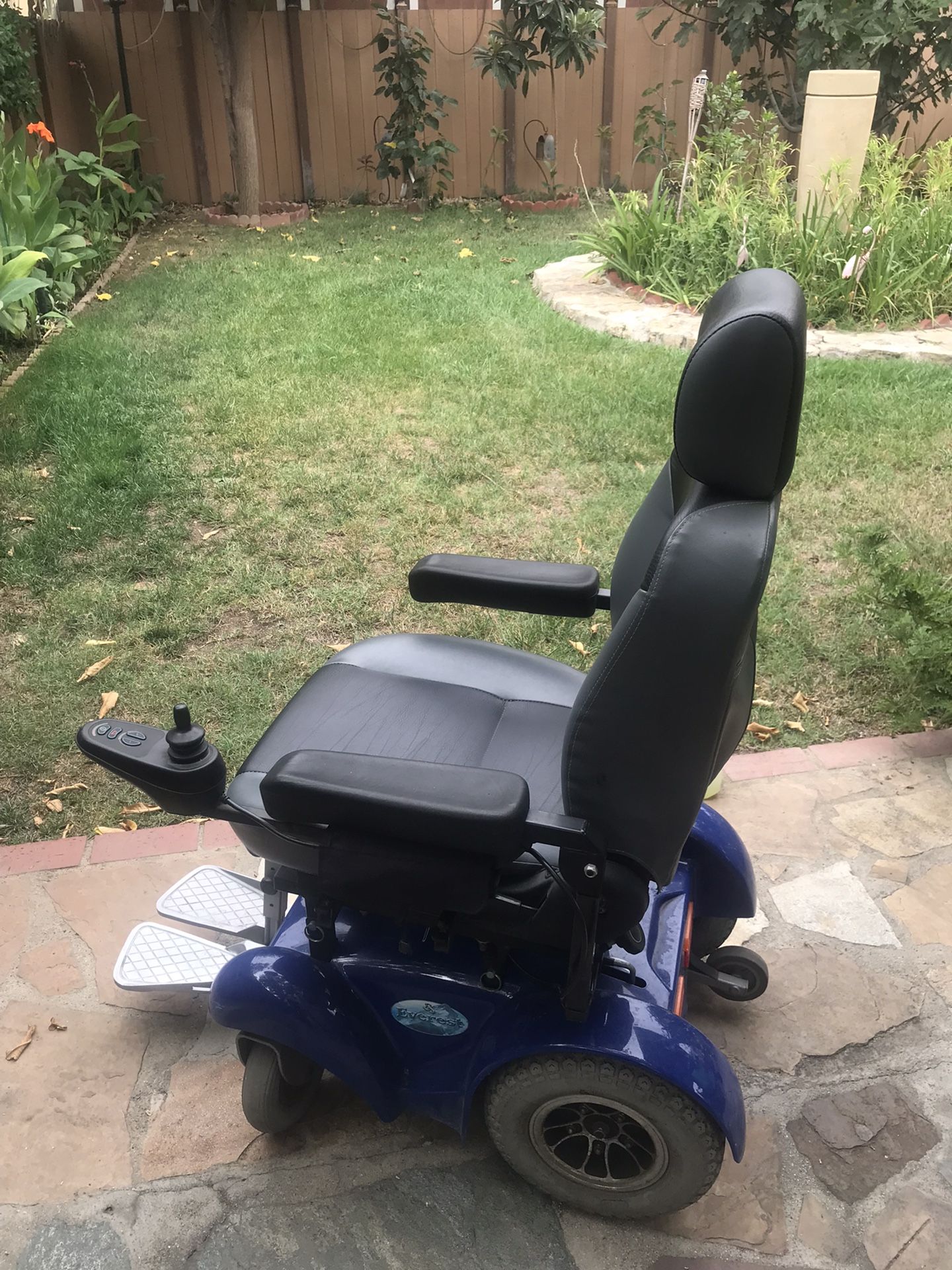 Electric wheelchair Power wheelchair