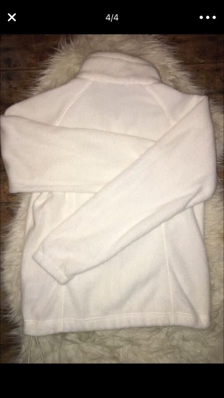 Women's size medium off-white Columbia fleece full zip jacket
