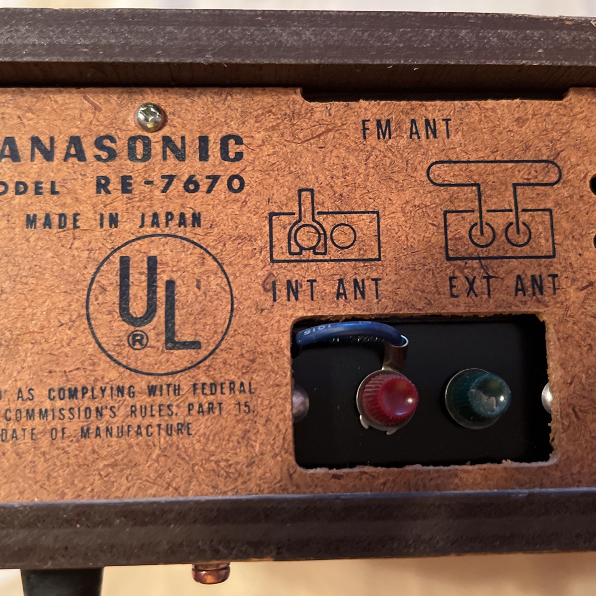 Panasonic Model RE-7670 FM/AM Stereo 