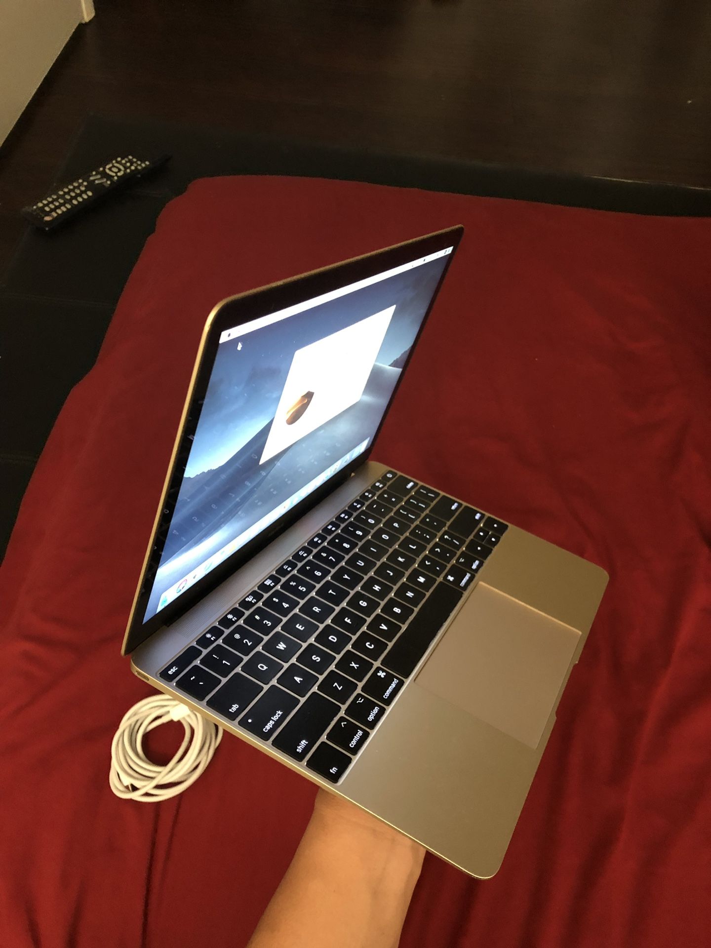 Macbook Retina 12 Inch 17 Apple Laptop 18 19 Pro Air Firm Price For Sale In Miami Fl Offerup