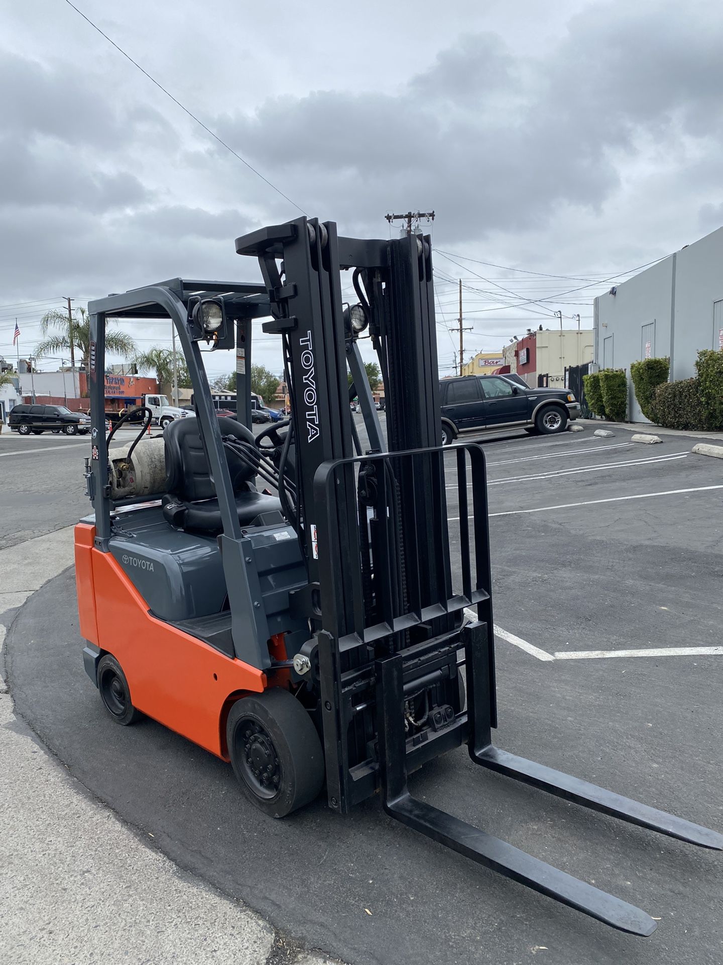 2014 Toyota Forklift 8FGCSU20 4000 LBS SMALL FRAME