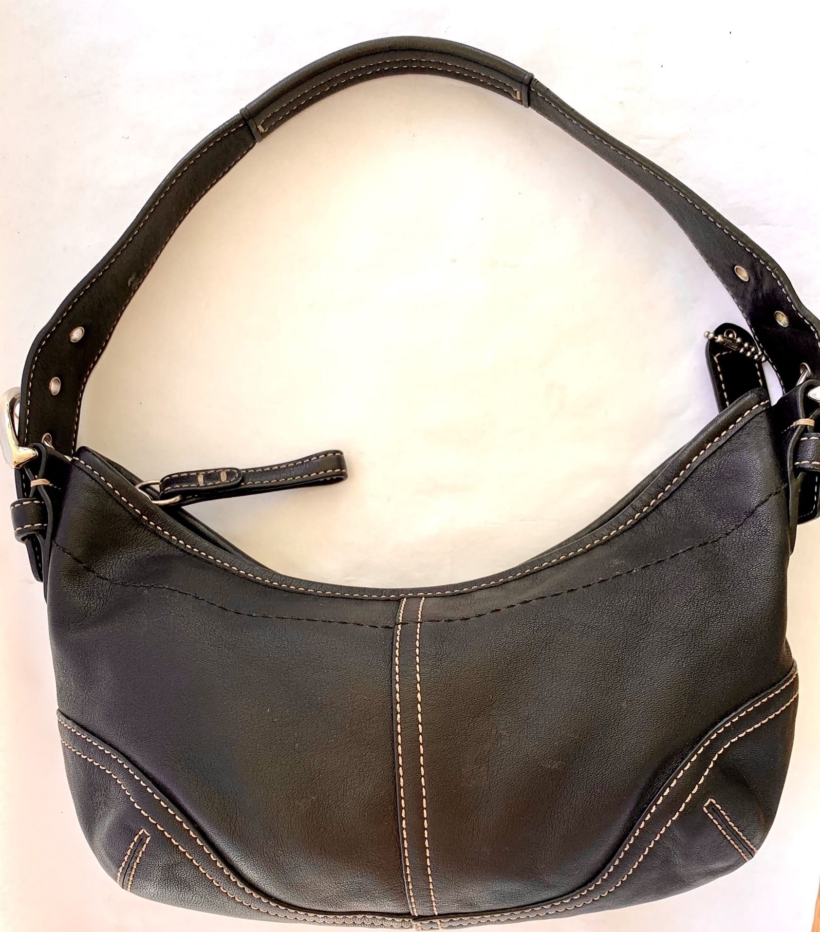 Coach Soho Black Leather Hobo Bag White Stitching Purse Handbag No A05D-9541