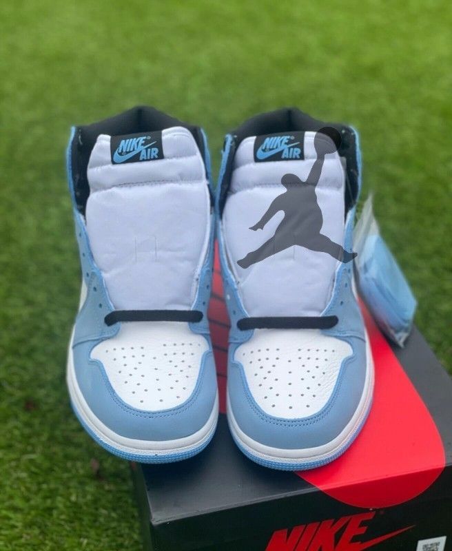 Jordan 1 Retro High White University Blue Black New