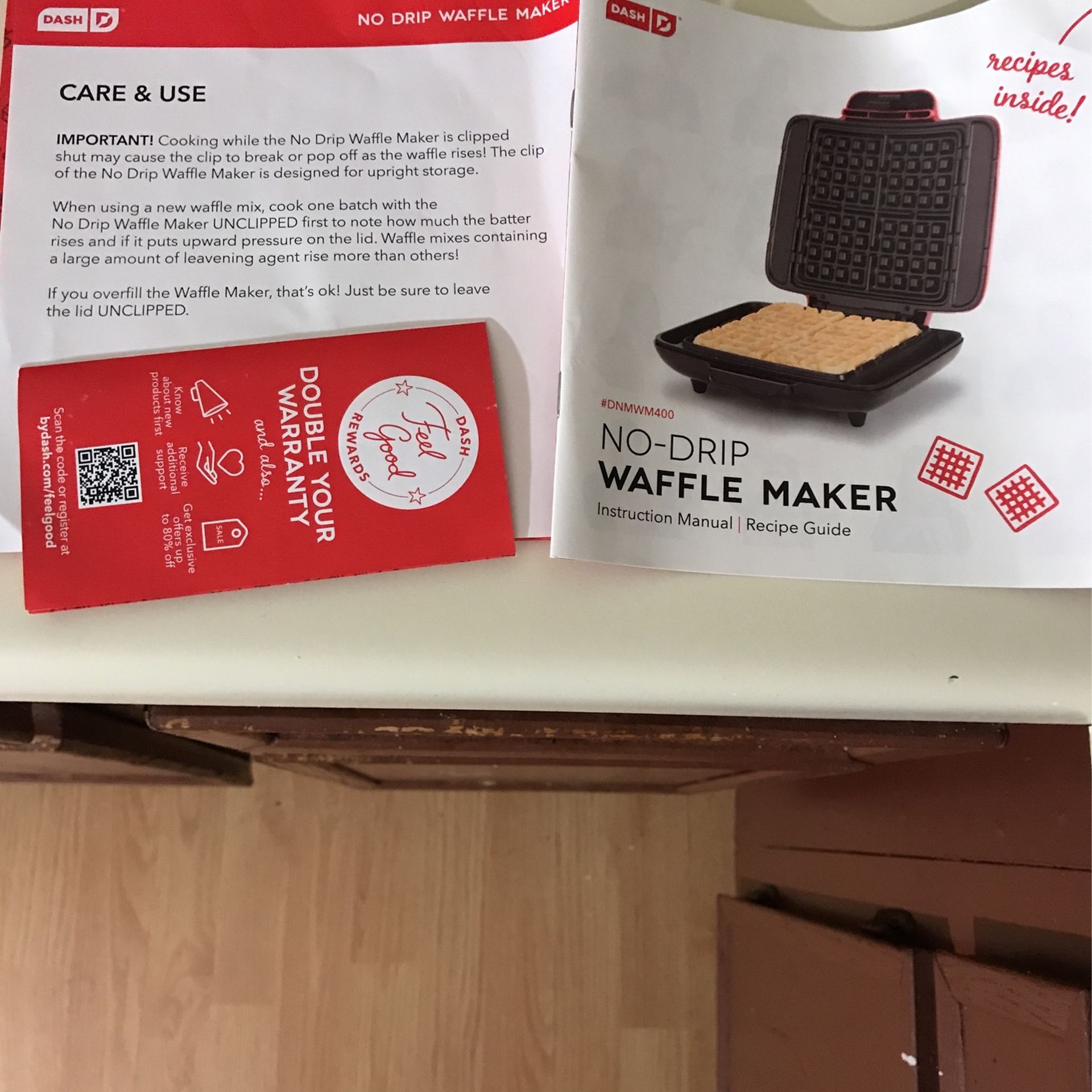 WAFFLE MAKER ''DASH''