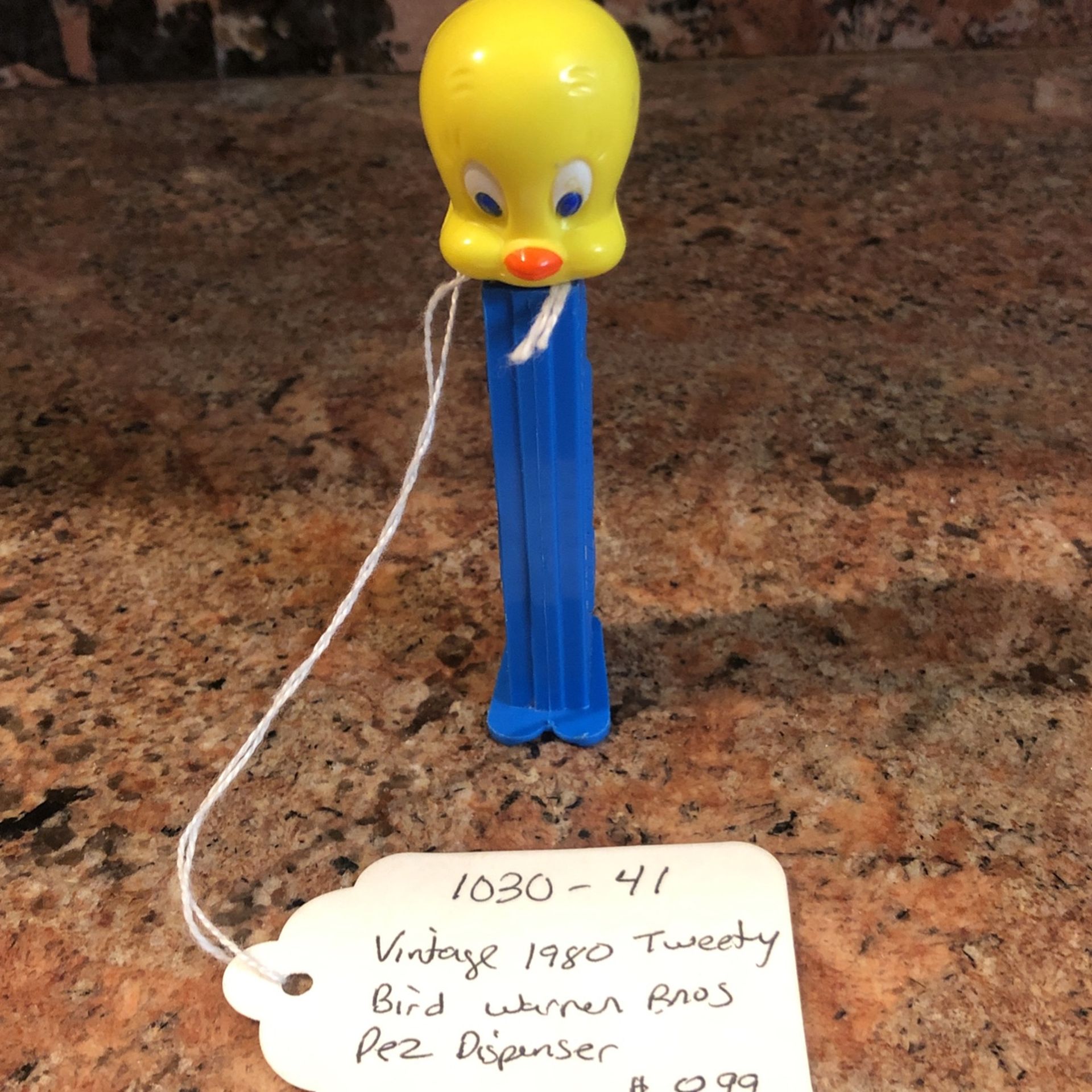 Vintage Tweety Bird Pez 1980