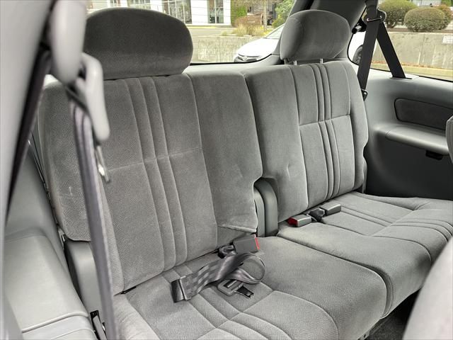 2002 Toyota Sienna