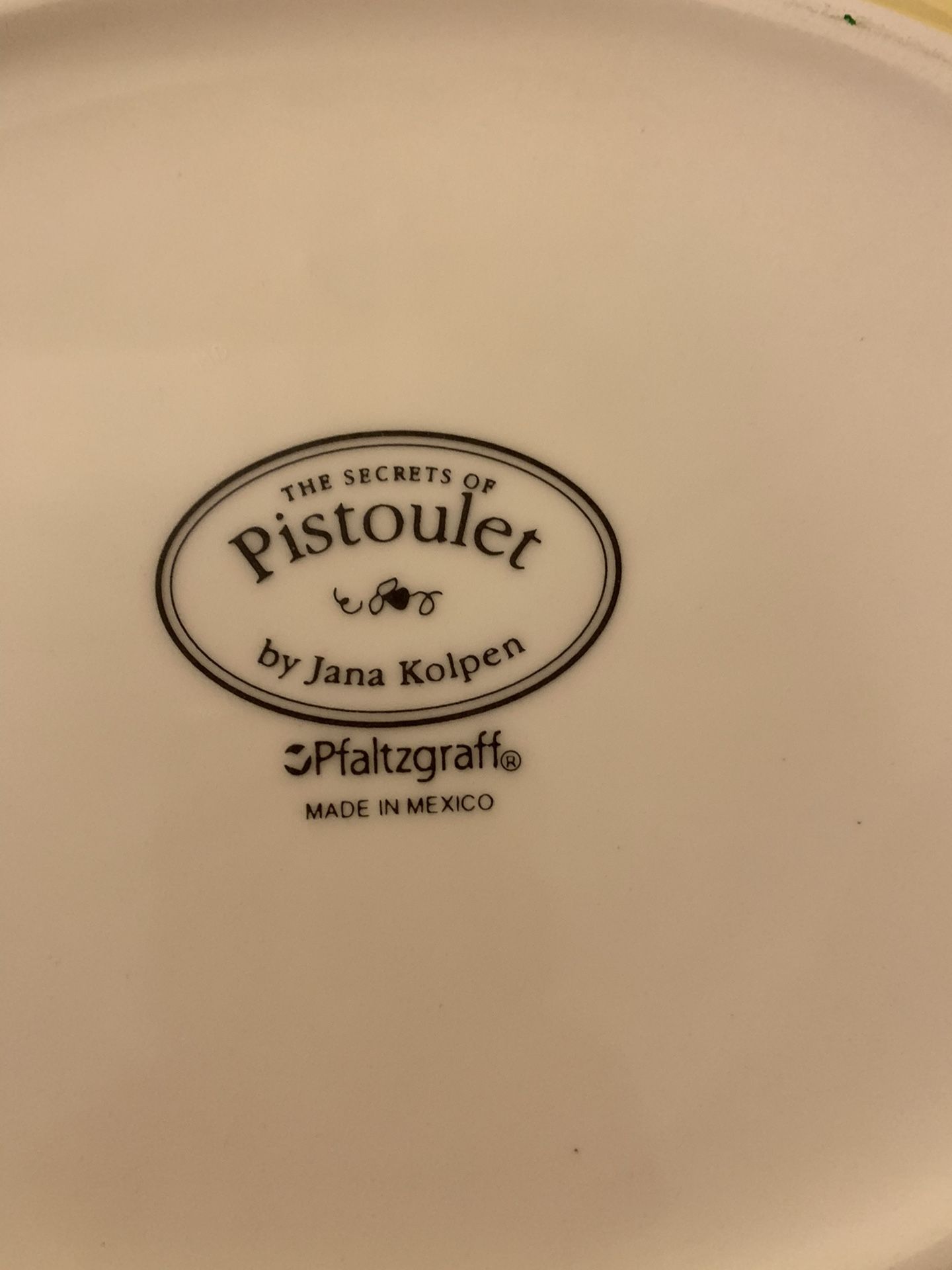 3 Quart Rabbit Oval Covered Casserole Pistoulet by PFALTZGRAFF
