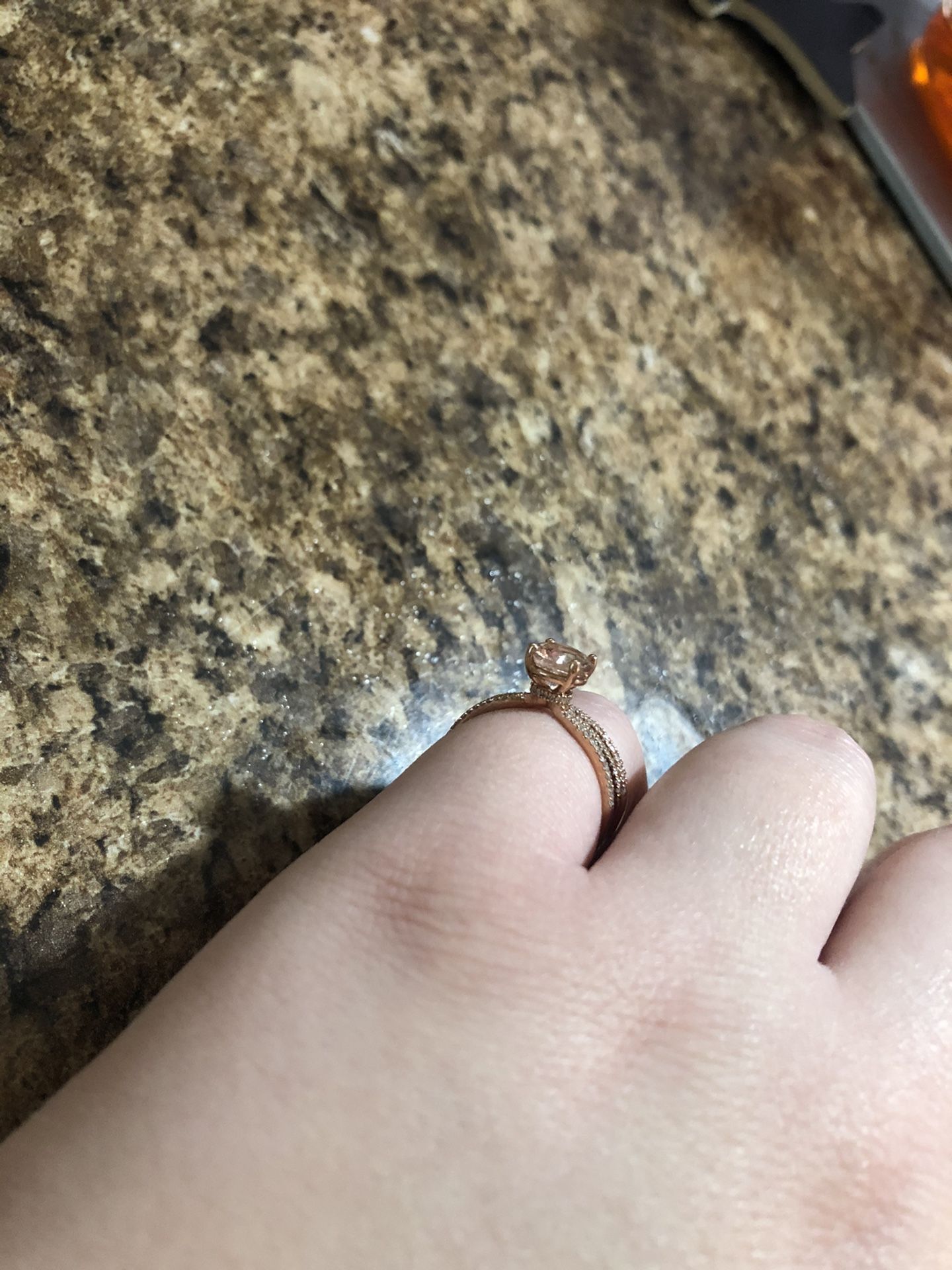 Rose gold wedding ring set