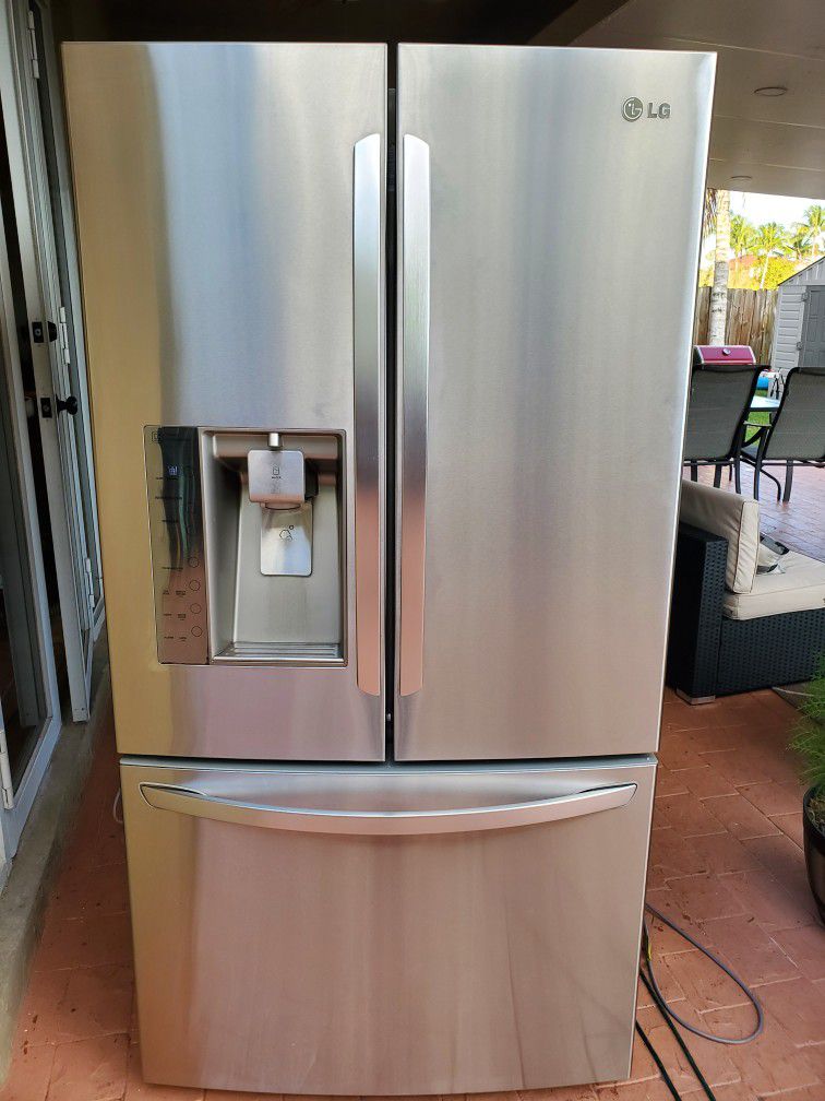 LG Fridge Refrigerador Como Nuevo