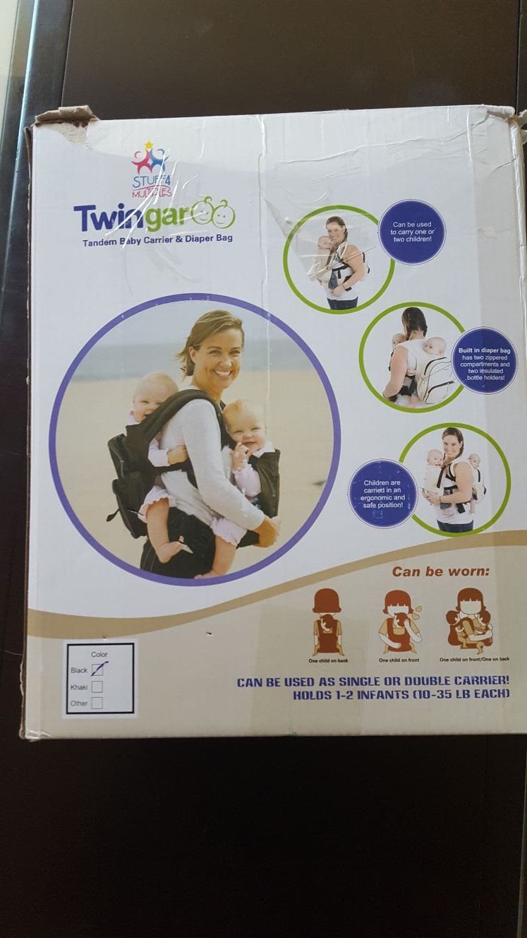 Twingaroo baby carrier