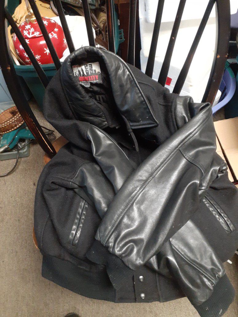 Harley Davidson, Leather And Wool Jacket, Size 2X, Very Nice Ice Shape