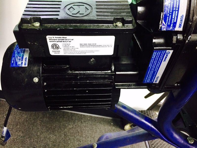 Kobalt SGYCM1 4cu Ft 0.5HP Cement Mixer for sale for Sale in Fort
