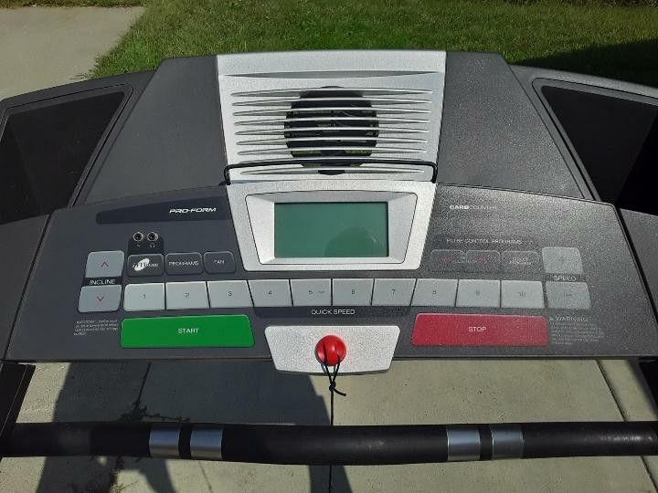 Very Nice Proform XP 542 S Treadmill for Sale in Savage, MN OfferUp