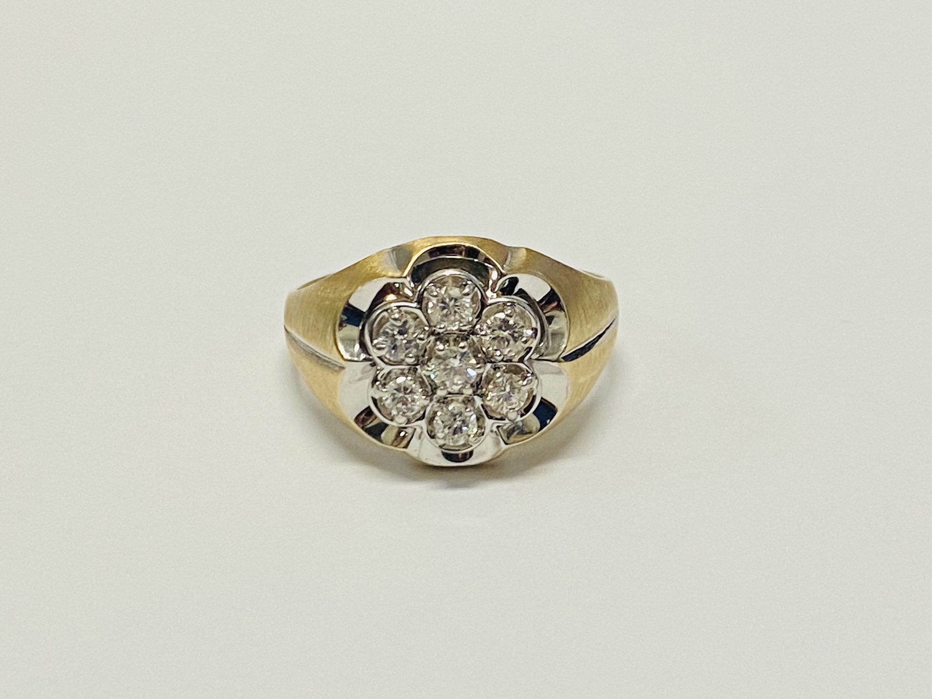 Vintage Men's 14K Yellow Gold 1/2 Carat Round Cut Diamond Cluster Ring