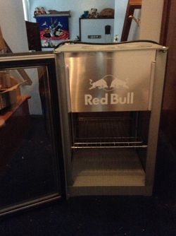 Red Bull Commercial Reach In Mini Fridge For Sale In Seymour Ct Offerup
