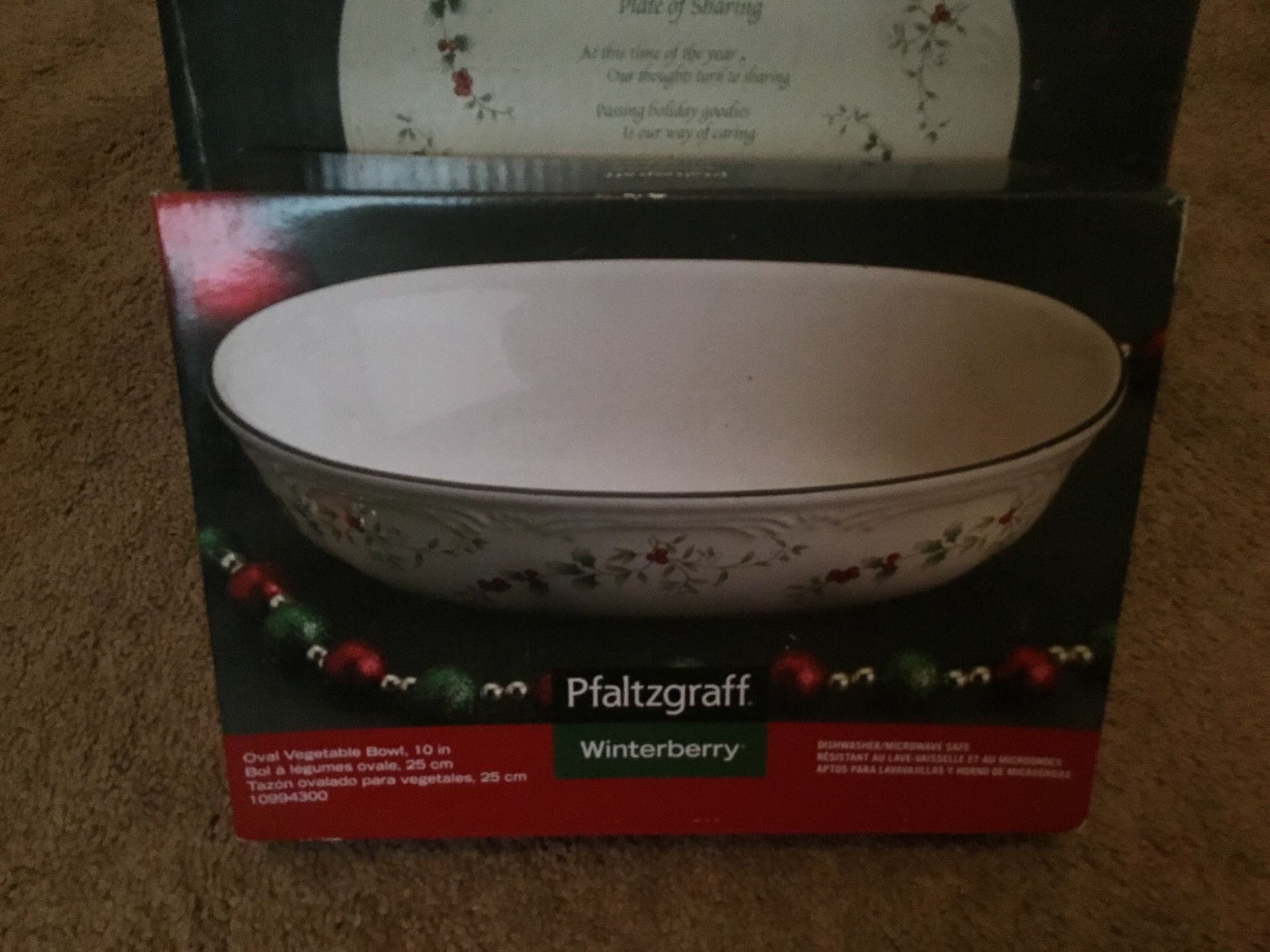 Winterberry Christmas set